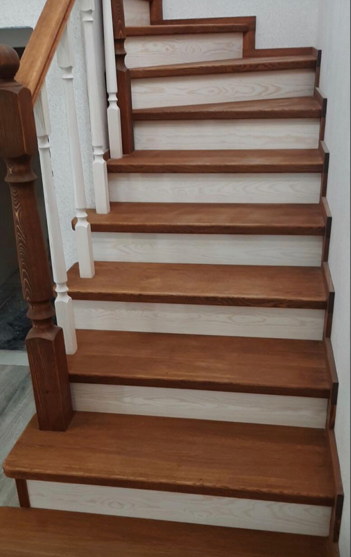 W.House, орех и белый